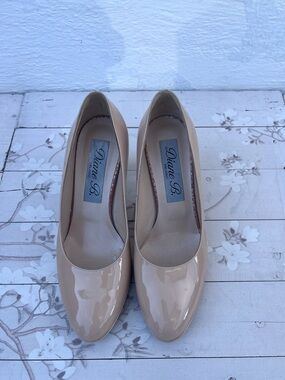 Diane B Nude Patent Round-Toe Pumps